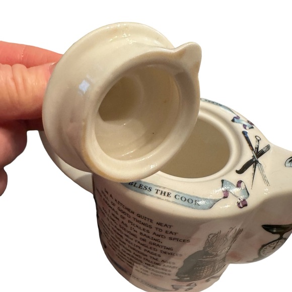 Paul Cardew Bless the Cook crramic tea pot england C2008 - Picture 8 of 8